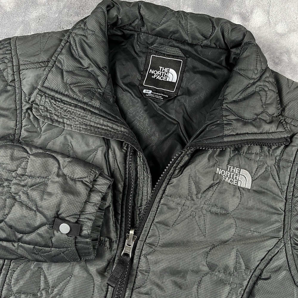NORTH FACE Lily Thermal Quilted Puffer Jacket Women S/P Black‎ Embroidered Nylon